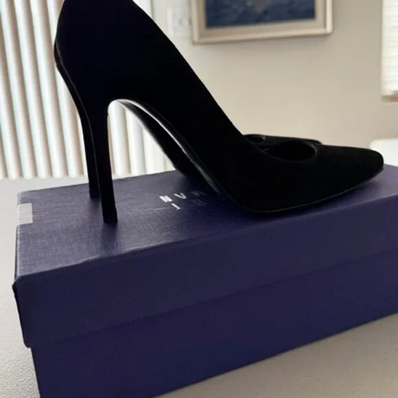 STUART WEITZMAN NOUVEAU BLACK SUEDE 100 MM PUMPS SIZE 6 M - NEW TAGS